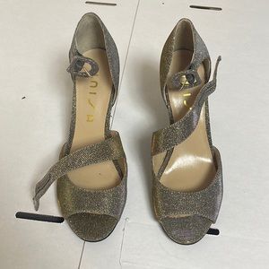 Goldish silver heels
